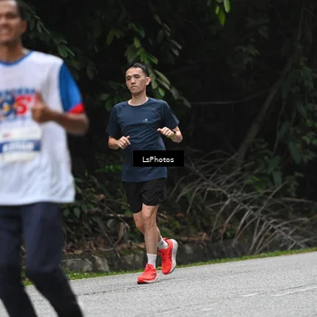 Runner Photo 4762719