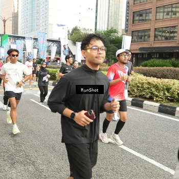 Runner Photo 4762721