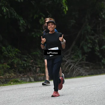 Runner Photo 4762723