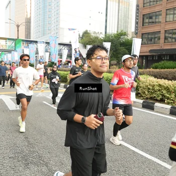 Runner Photo 4762727