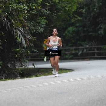 Runner Photo 4762732