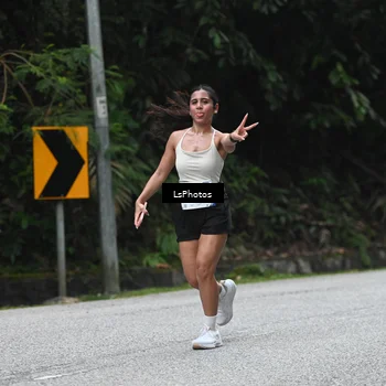 Runner Photo 4762735