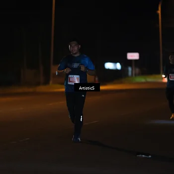 Runner Photo 4762752