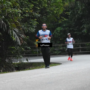 Runner Photo 4762756