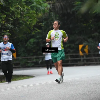 Runner Photo 4762757