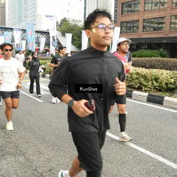 Runner Photo 4762763