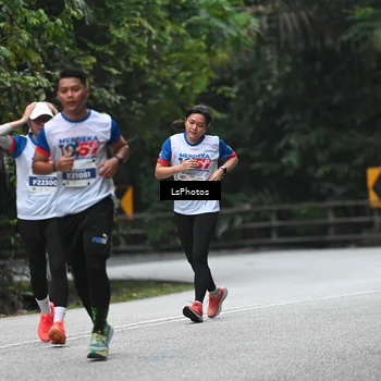 Runner Photo 4762772
