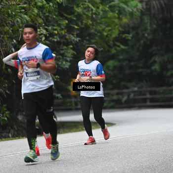 Runner Photo 4762773