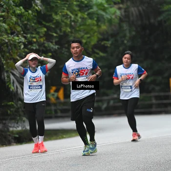 Runner Photo 4762778