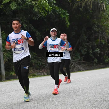 Runner Photo 4762785