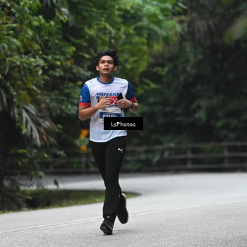 Runner Photo 4762811