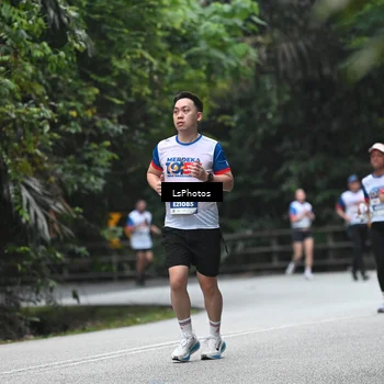 Runner Photo 4762813