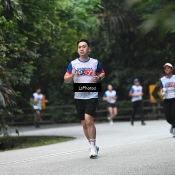 Runner Photo 4762816