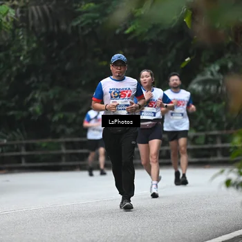 Runner Photo 4762835