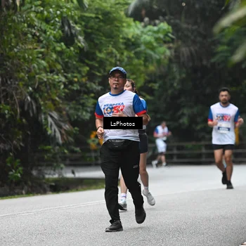 Runner Photo 4762844