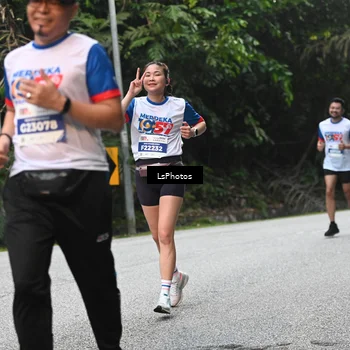 Runner Photo 4762855