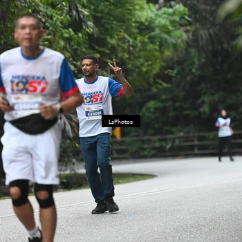 Runner Photo 4762886