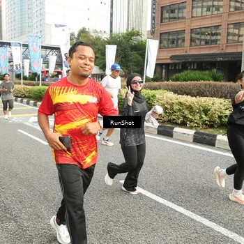 Runner Photo 4762923