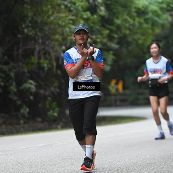 Runner Photo 4762955