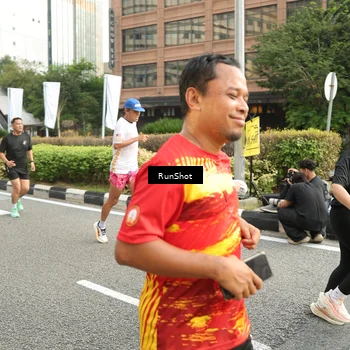 Runner Photo 4762957