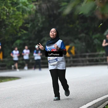 Runner Photo 4762974