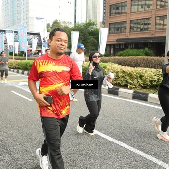 Runner Photo 4762985