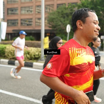 Runner Photo 4762986