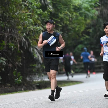 Runner Photo 4762989