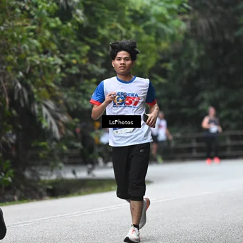 Runner Photo 4762990