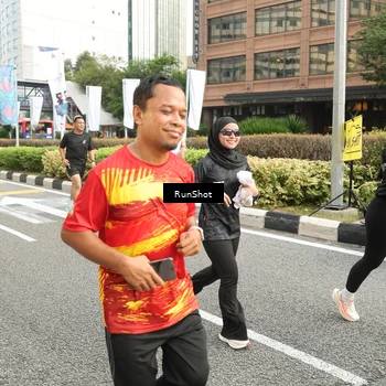 Runner Photo 4763003
