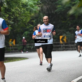 Runner Photo 4763013
