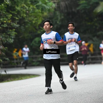Runner Photo 4763020
