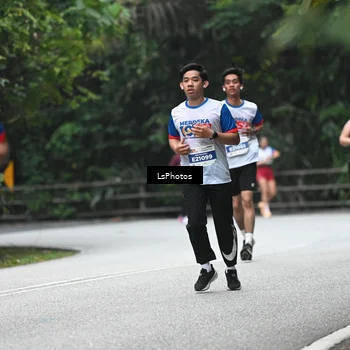 Runner Photo 4763021
