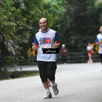 Runner Photo 4763024