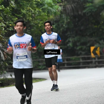 Runner Photo 4763025