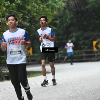 Runner Photo 4763032