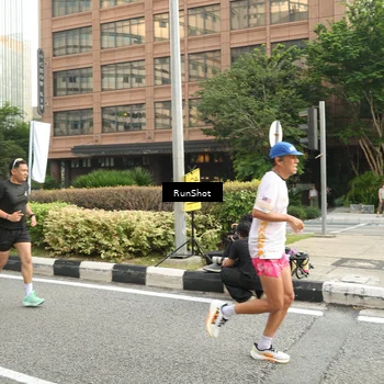 Runner Photo 4763059
