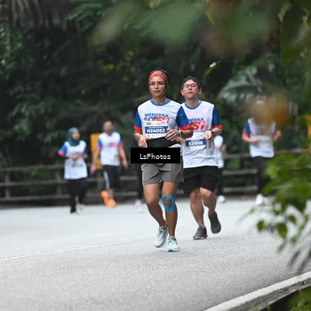 Runner Photo 4763098