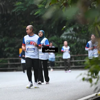Runner Photo 4763111