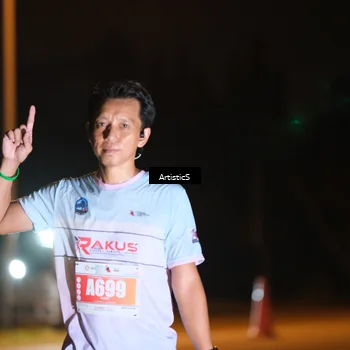 Runner Photo 4763112