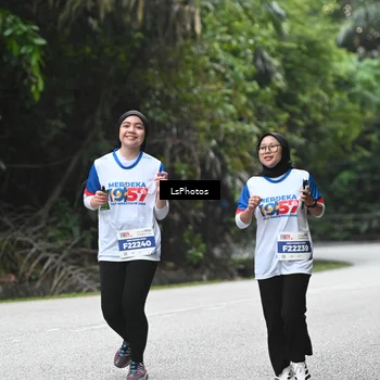 Runner Photo 4763125