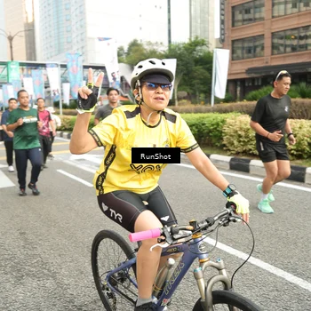 Runner Photo 4763137