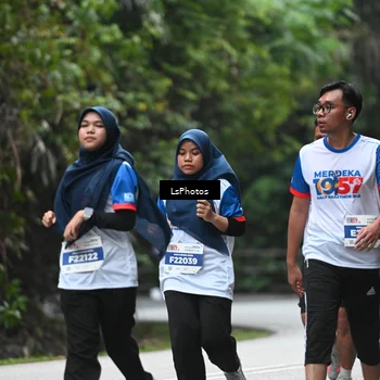 Runner Photo 4763145