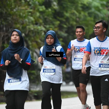 Runner Photo 4763152