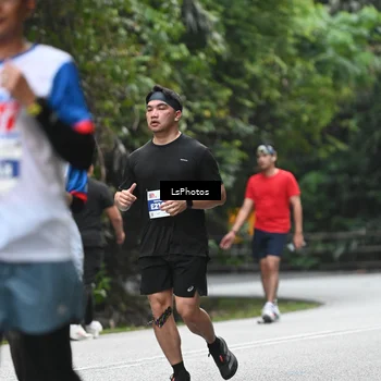 Runner Photo 4763174