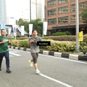 Runner Photo 4763205