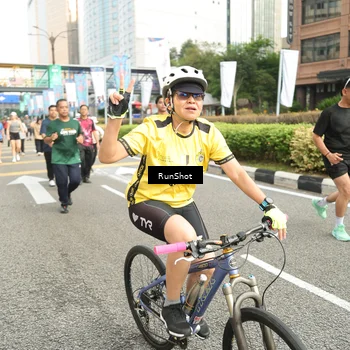 Runner Photo 4763218