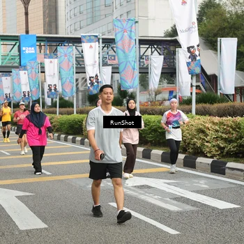 Runner Photo 4763222