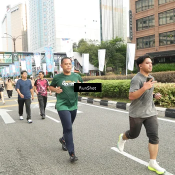 Runner Photo 4763248