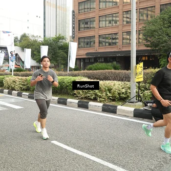 Runner Photo 4763253